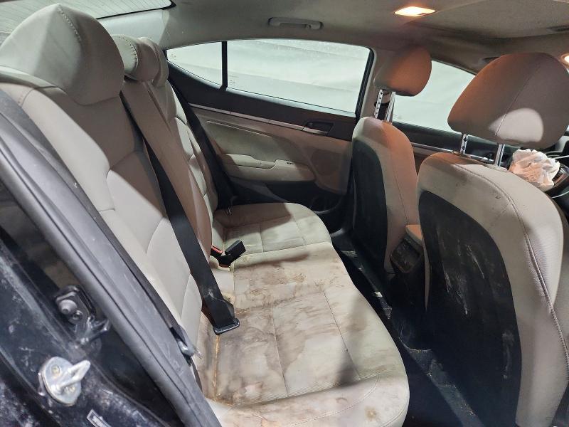 2018 Hyundai Elantra მანქანა იყიდება აუქციონზე, vin: 5NPD84LF0JH377479, აუქციონის ნომერი: 75910165