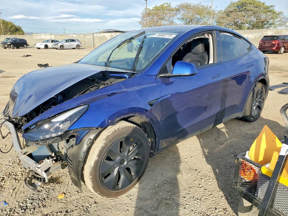 2025 Tesla Model Y მანქანა იყიდება აუქციონზე, vin: 7SAYGDED1SF232440, აუქციონის ნომერი: 78860775
