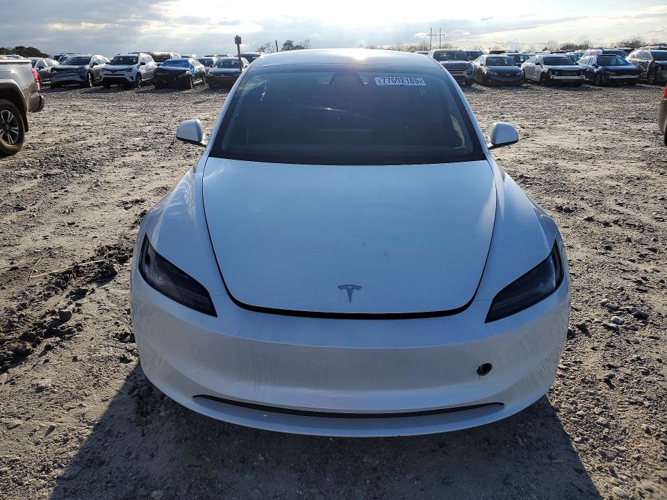 Продажа на аукционе авто 2025 Tesla Model 3, vin: 5YJ3E1EAXSF018872, номер лота: 77602185