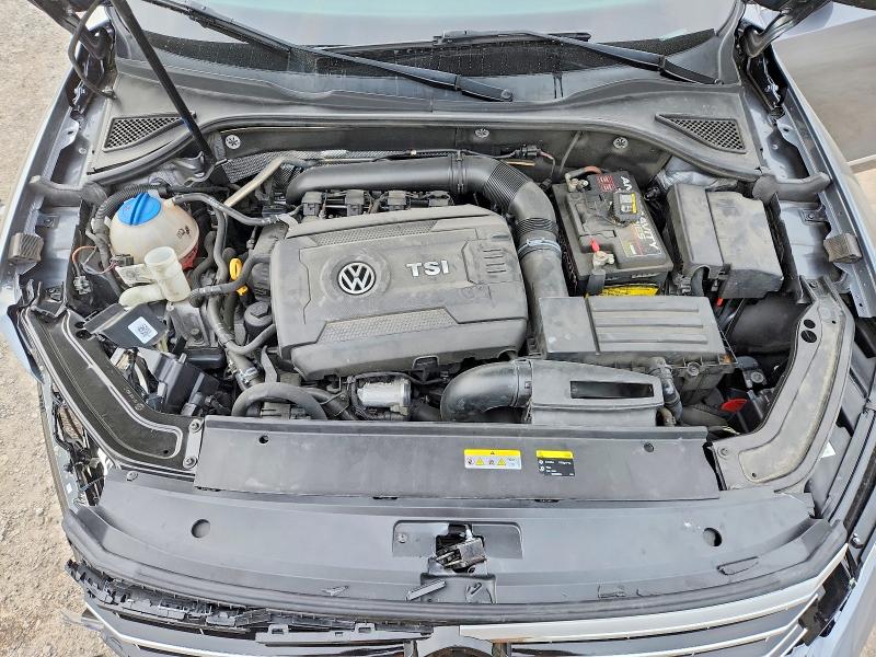 77145175 :رقم المزاد ، 1VWGT7A35HC038175 vin ، 2017 Volkswagen Passat مزاد بيع