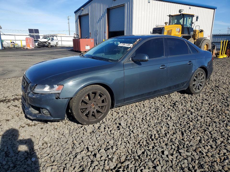 2011 Audi A4 Premium მანქანა იყიდება აუქციონზე, vin: WAUAFAFL8BN038492, აუქციონის ნომერი: 77367735