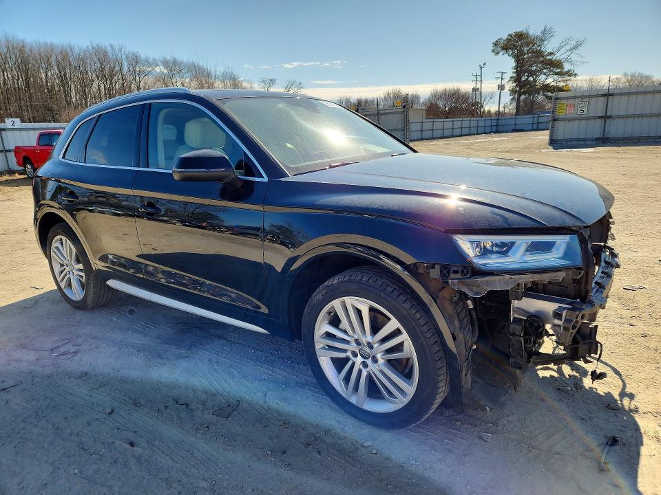 Продаж на аукціоні авто 2018 Audi Q5, vin: WA1BNAFYXJ2009155, номер лоту: 76211235