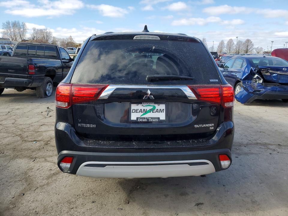 Продаж на аукціоні авто 2019 Mitsubishi Outlander, vin: JA4AZ3A35KZ044170, номер лоту: 78313855