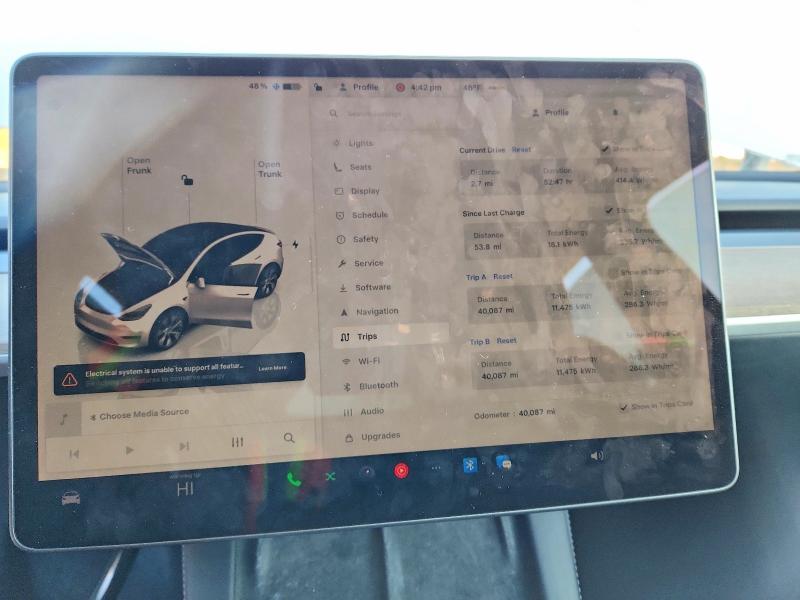 2023 Tesla Model Y მანქანა იყიდება აუქციონზე, vin: 7SAYGDEEXPA128638, აუქციონის ნომერი: 77023705