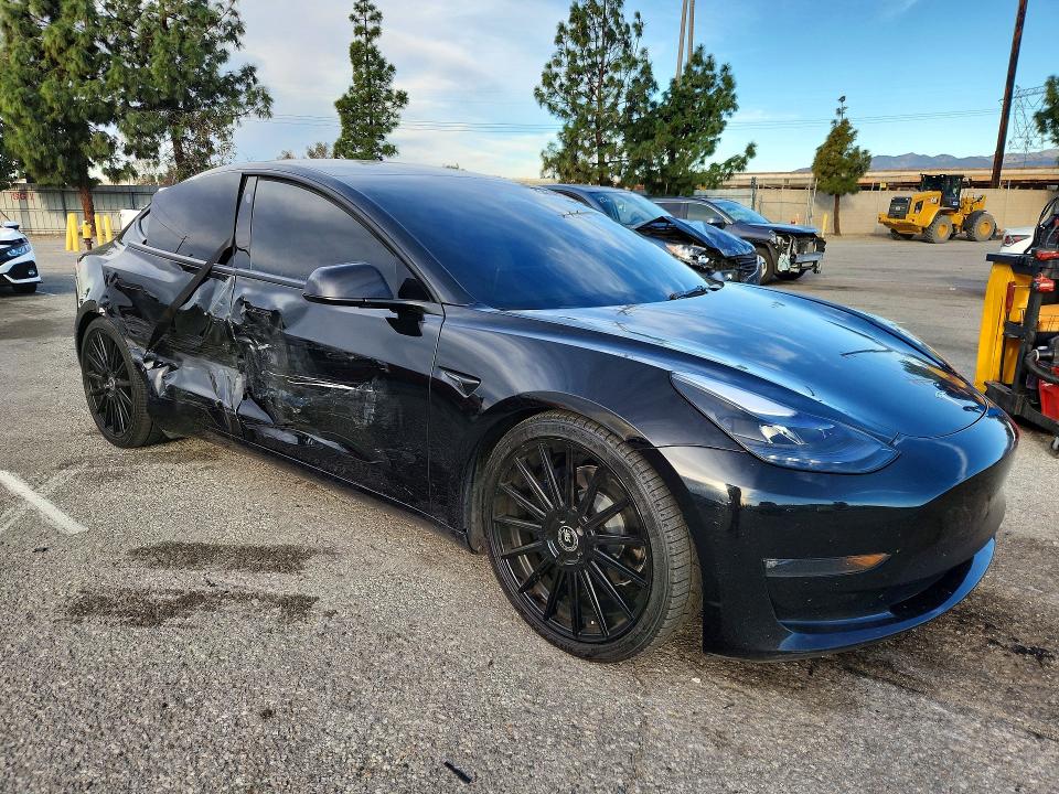 75468805 :رقم المزاد ، 5YJ3E1EB4PF692127 vin ، 2023 Tesla Model 3 مزاد بيع