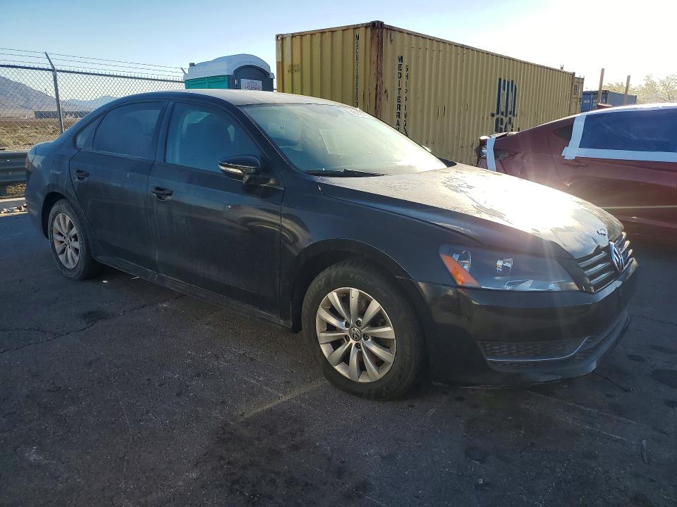 Продажа на аукционе авто 2012 Volkswagen Passat, vin: 1VWAP7A35CC094247, номер лота: 76003765
