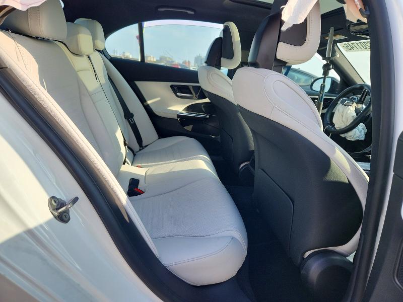 Aukcja sprzedaży 2022 Mercedes-benz C, vin: W1KAF4GB7NR059797, numer aukcji: 77201745
