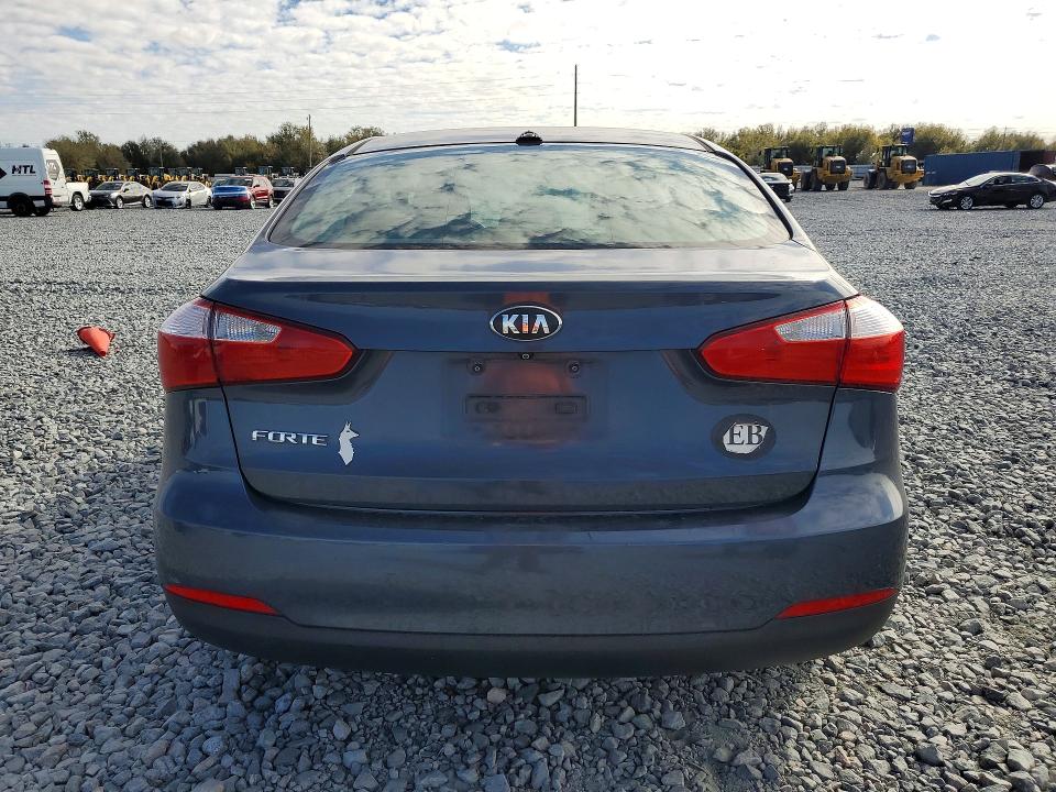 Продажа на аукционе авто 2016 Kia Forte, vin: KNAFX4A63G5580838, номер лота: 76124945