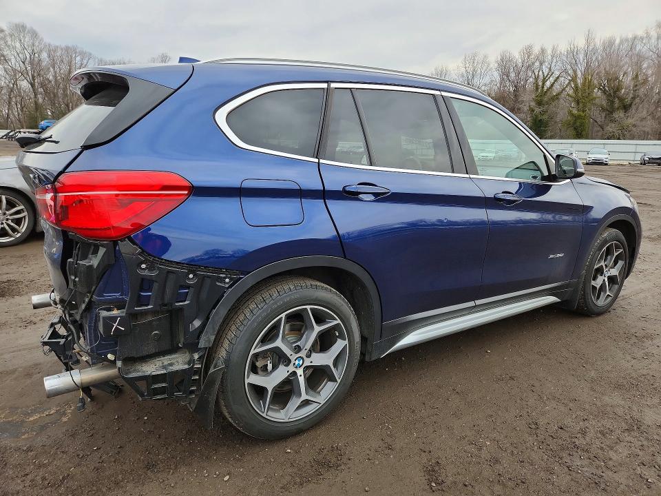 Продаж на аукціоні авто 2017 Bmw X1, vin: WBXHT3C39H5F84579, номер лоту: 77282305