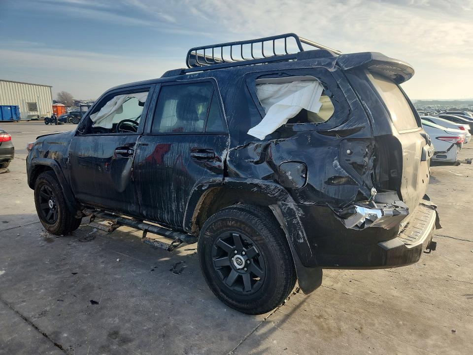 2021 Toyota 4runner მანქანა იყიდება აუქციონზე, vin: JTEBU5JR1M5924443, აუქციონის ნომერი: 77946175