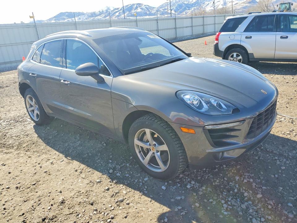 77730595 :رقم المزاد ، WP1AB2A54FLB68489 vin ، 2015 Porsche Macan مزاد بيع