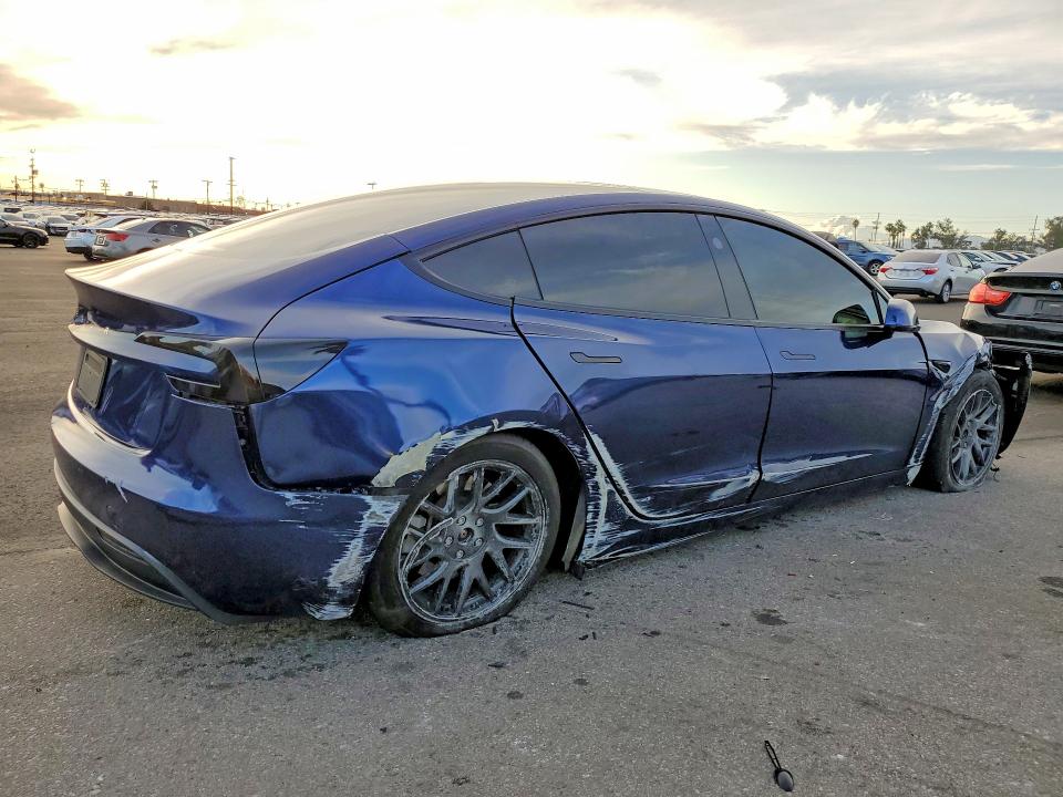 2024 Tesla Model 3 მანქანა იყიდება აუქციონზე, vin: 5YJ3E1EA7RF828017, აუქციონის ნომერი: 77512815