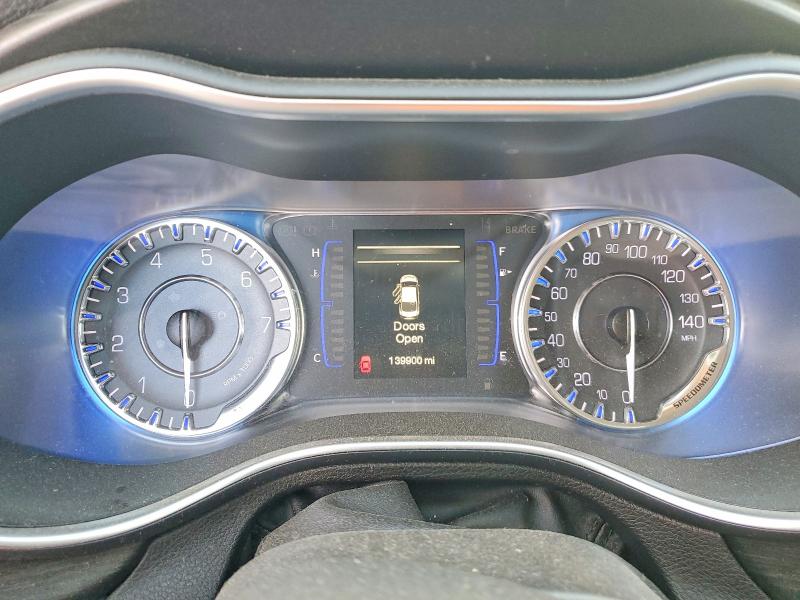 Продажа на аукционе авто 2015 Chrysler 200, vin: 1C3CCCAB5FN709643, номер лота: 98635055