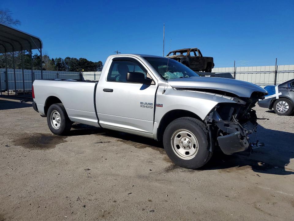 76924205 :رقم المزاد ، 3C6JR6DT8GG163302 vin ، 2016 Ram 1500 مزاد بيع