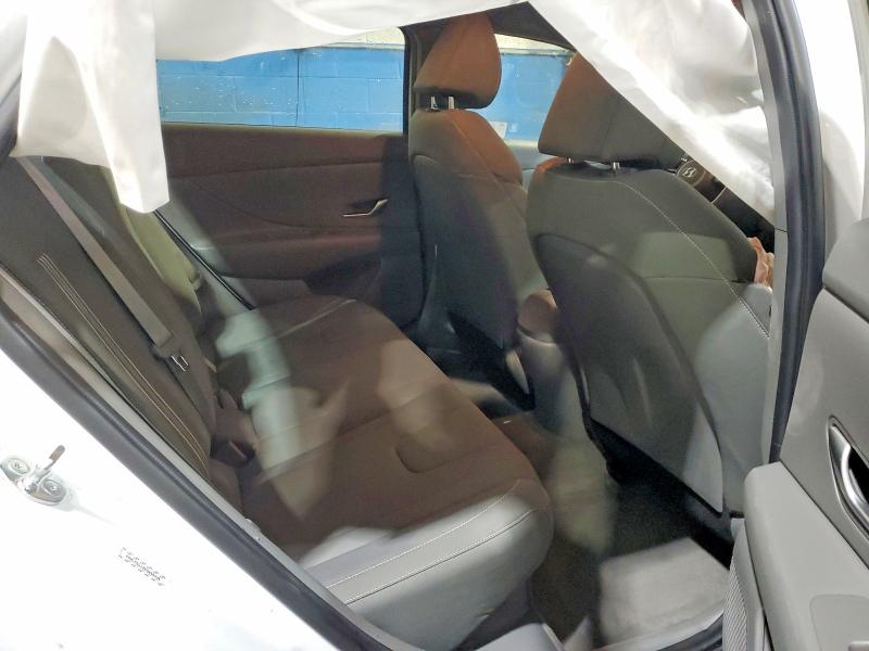 Продаж на аукціоні авто 2023 Hyundai Elantra Hybrid, vin: KMHLM4AJ2PU090430, номер лоту: 76134925