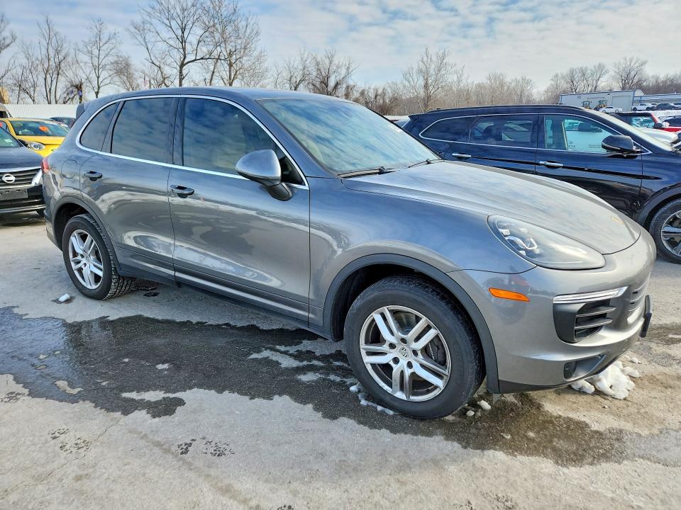 Auction sale of the 2017 Porsche Cayenne, vin: WP1AA2A26HKA92064, lot number: 74912505
