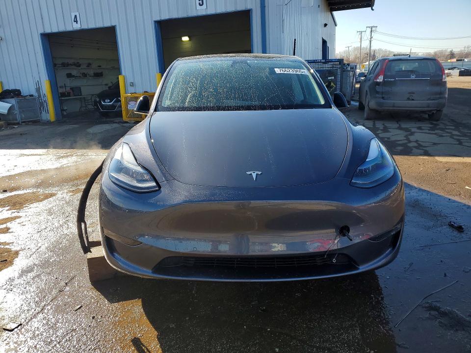 2022 Tesla Model Y მანქანა იყიდება აუქციონზე, vin: 7SAYGDEF1NF452442, აუქციონის ნომერი: 76623965