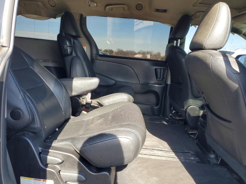 2015 Toyota Sienna მანქანა იყიდება აუქციონზე, vin: 5TDXK3DC2FS542205, აუქციონის ნომერი: 78779205
