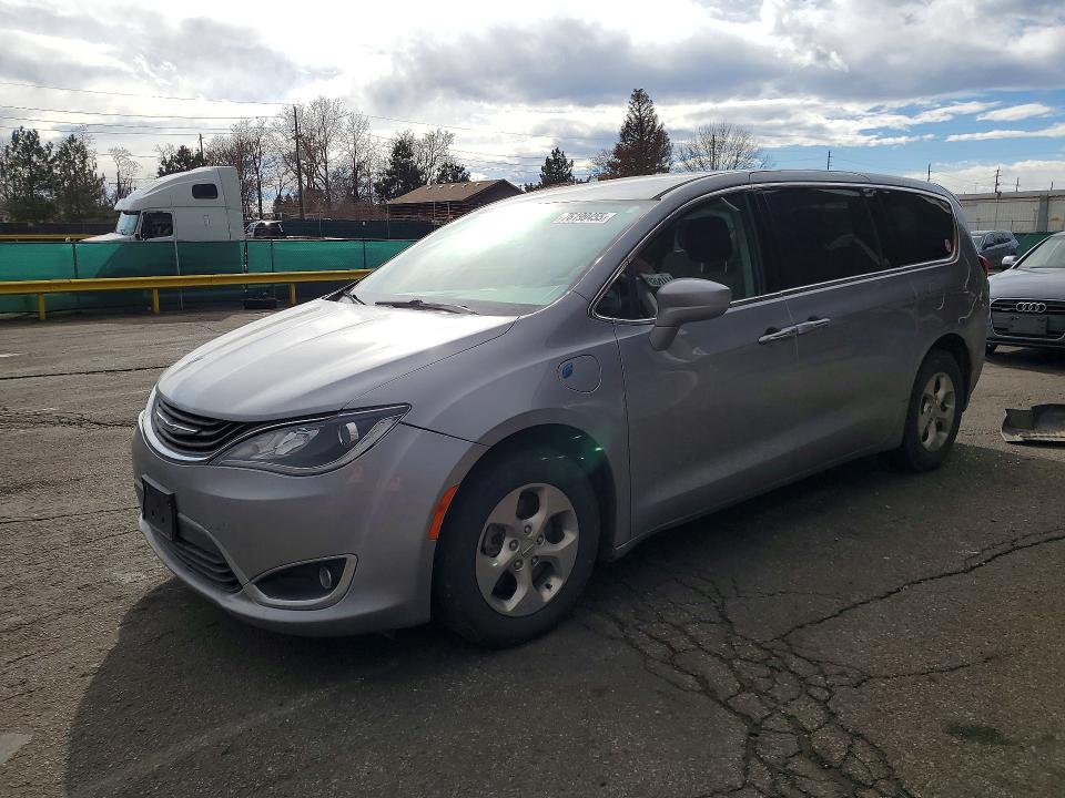 Aukcja sprzedaży 2019 Chrysler Pacifica, vin: 2C4RC1H73KR657731, numer aukcji: 76199455