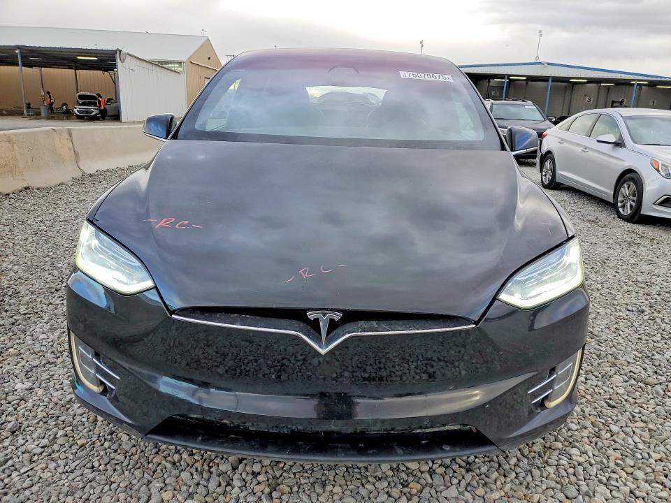 Продажа на аукционе авто 2017 Tesla Model X, vin: 5YJXCBE20HF041799, номер лота: 75570675
