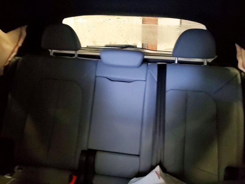 76444855 :رقم المزاد ، WA1EECF30R1150721 vin ، 2024 Audi Q3 مزاد بيع