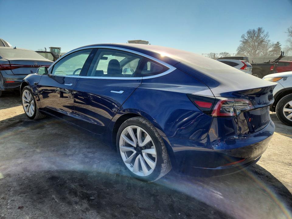 Продажа на аукционе авто 2018 Tesla Model 3, vin: 5YJ3E1EA6JF018253, номер лота: 78057105