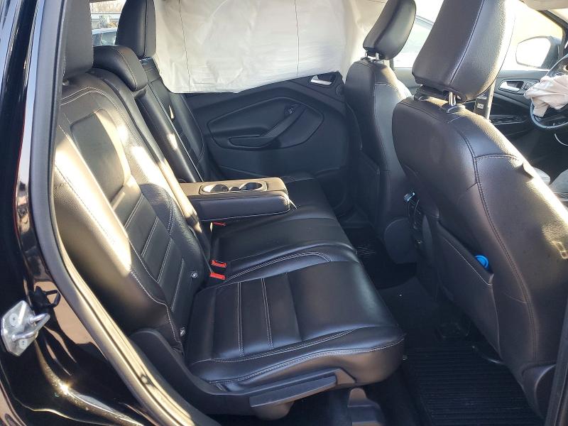 75379725 :رقم المزاد ، 1FMCU9J94KUB59064 vin ، 2019 Ford Escape مزاد بيع