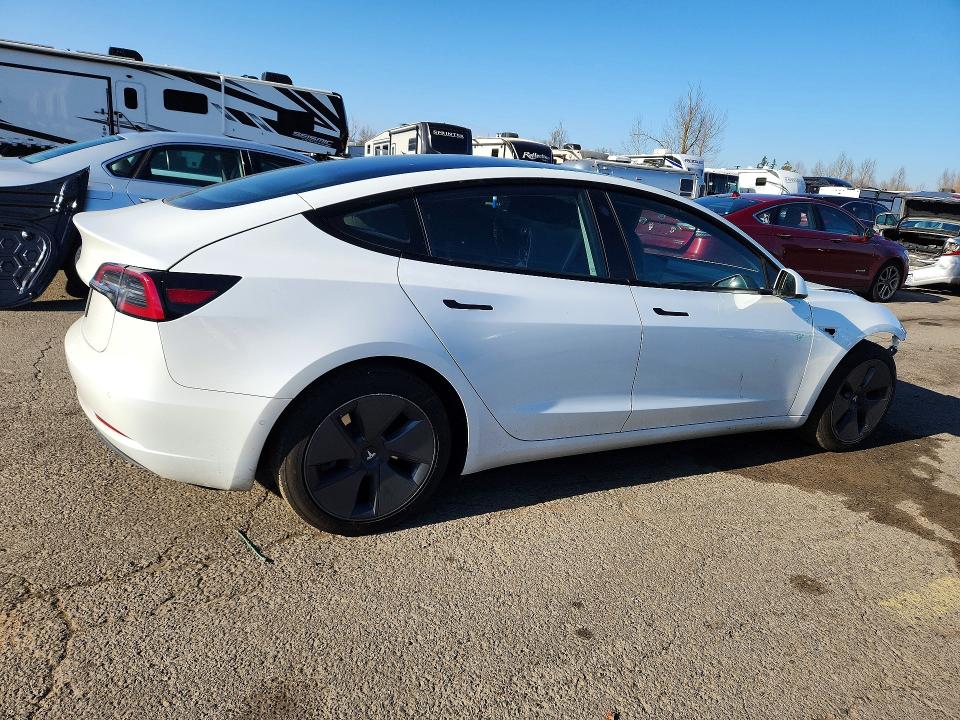 Продажа на аукционе авто 2022 Tesla Model 3, vin: 5YJ3E1EAXNF106809, номер лота: 76026695