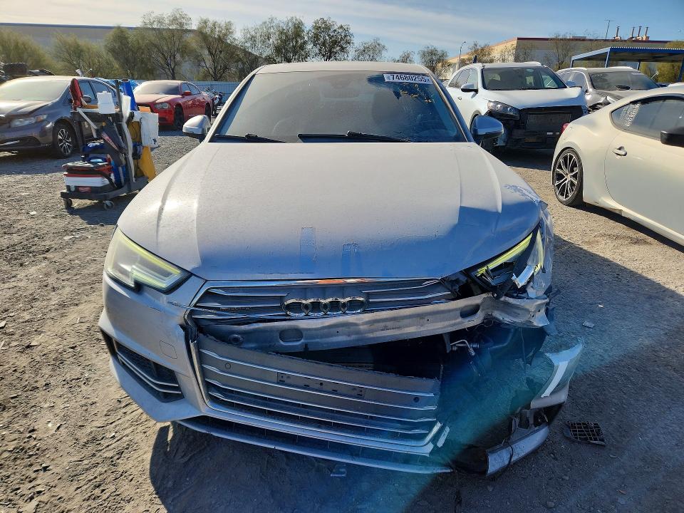 Продажа на аукционе авто 2018 Audi A4, vin: WAUENAF45JN001184, номер лота: 74680255