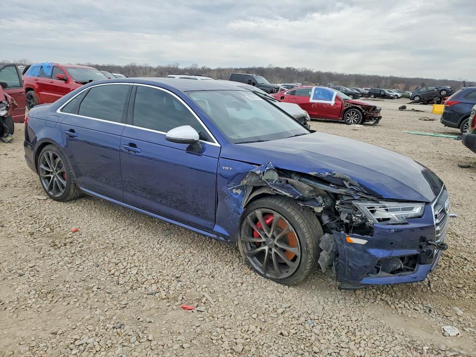 Продаж на аукціоні авто 2018 Audi S4, vin: WAUB4AF44JA002355, номер лоту: 78361725