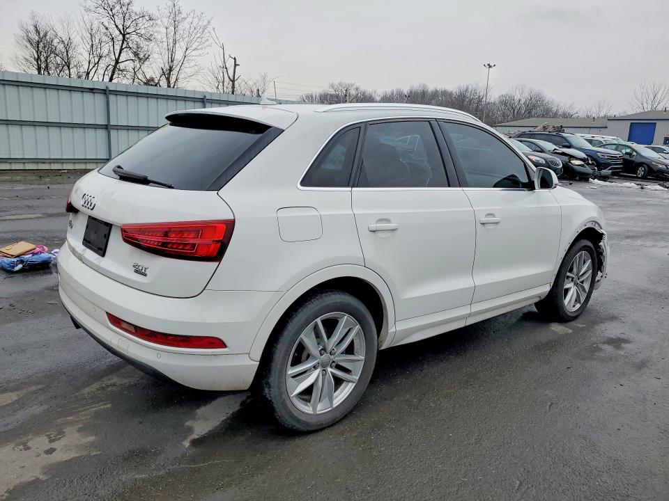 78142455 :رقم المزاد ، WA1EFCFS5GR021795 vin ، 2016 Audi Q3 مزاد بيع