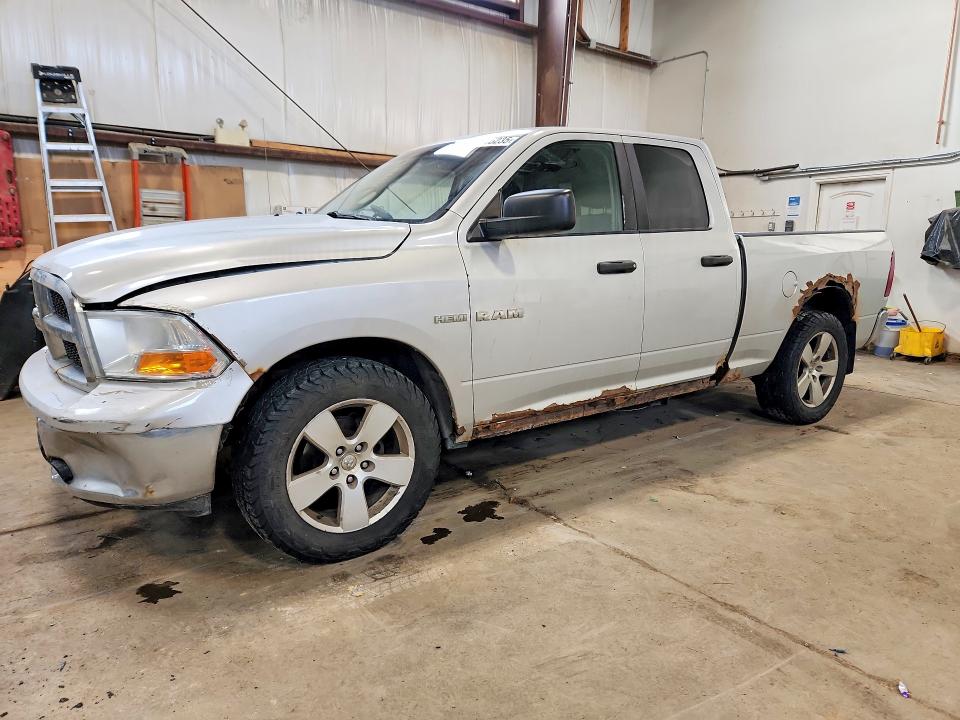 76786235 :رقم المزاد ، 1D7RV1GT2AS102667 vin ، 2010 Dodge Ram 1500 مزاد بيع