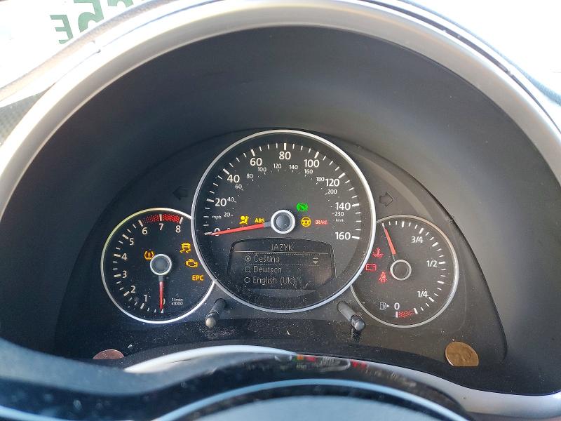 75633365 :رقم المزاد ، 3VWVA7AT8CM606603 vin ، 2012 Volkswagen Beetle مزاد بيع