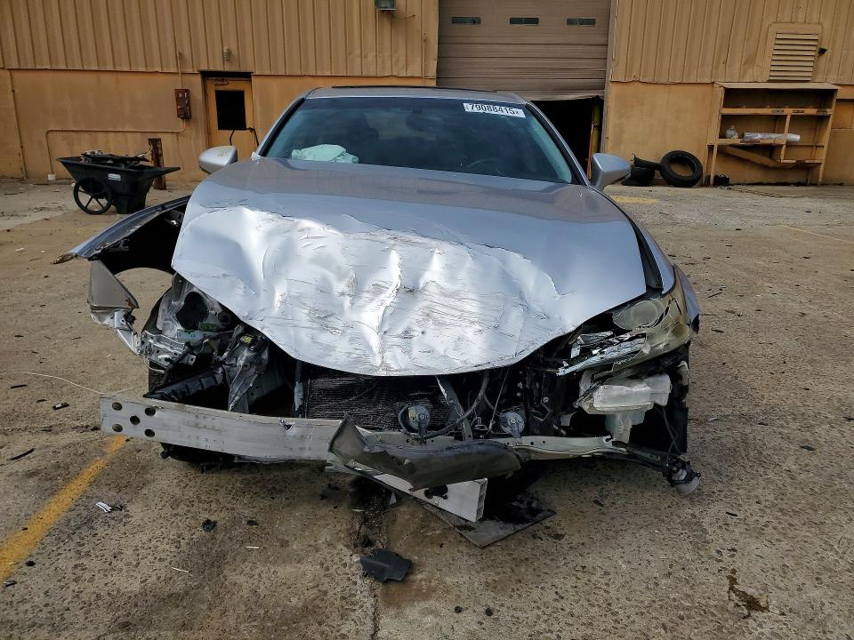 2014 Lexus Gs 350 მანქანა იყიდება აუქციონზე, vin: JTHBE1BL5E5032961, აუქციონის ნომერი: 79088415