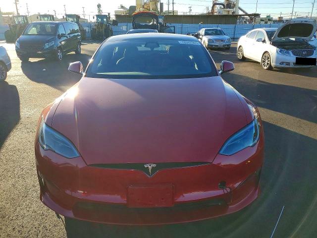 78342965 :رقم المزاد ، 5YJSA1E55NF484059 vin ، 2022 Tesla Model S مزاد بيع