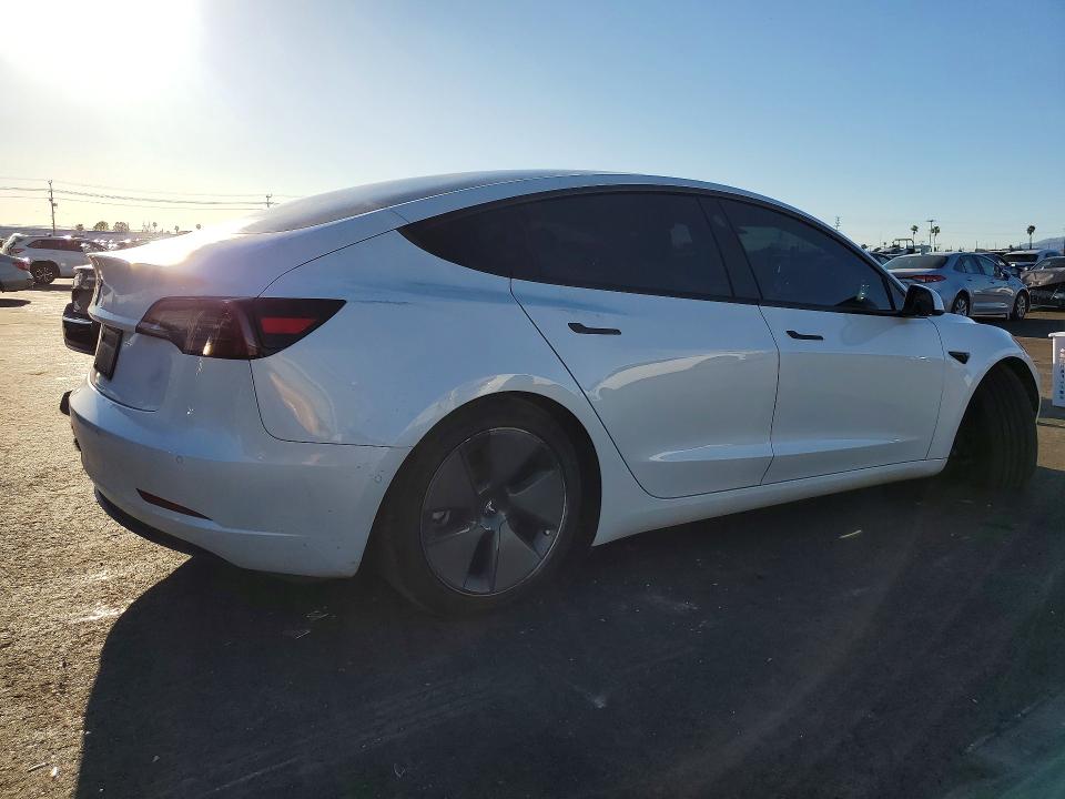 Продажа на аукционе авто 2021 Tesla Model 3, vin: 5YJ3E1EA7MF070009, номер лота: 77615155