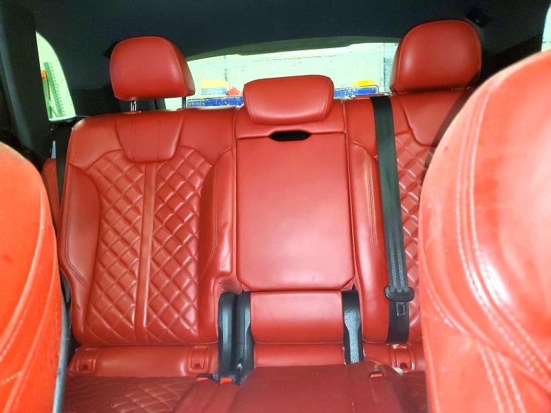 78130445 :رقم المزاد ، WA1C4AFY7J2176466 vin ، 2018 Audi Sq5 مزاد بيع