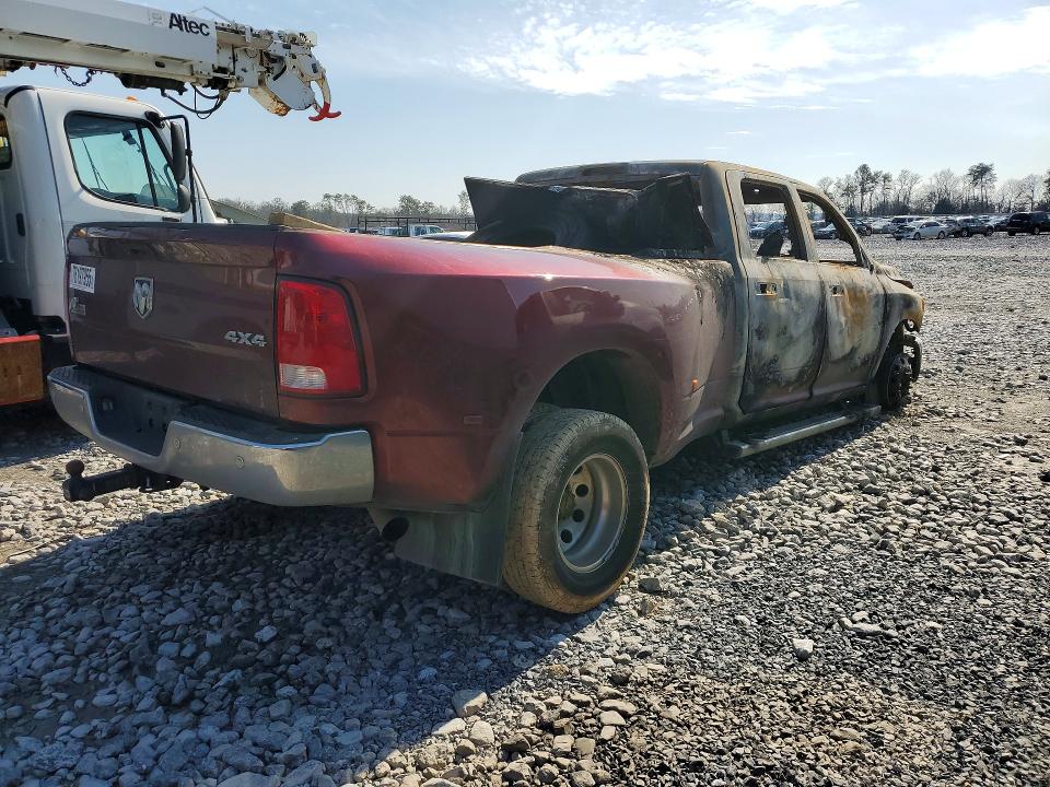 76197955 :رقم المزاد ، 3C63RRHL2JG423589 vin ، 2018 Ram 3500 مزاد بيع