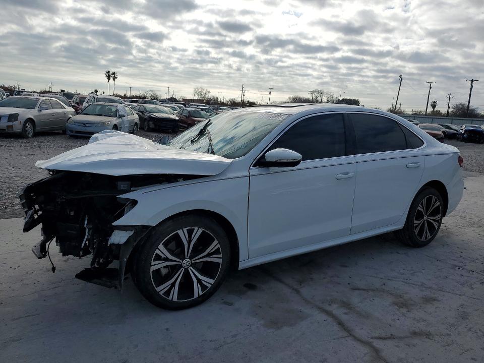 77708005 :رقم المزاد ، 1VWSA7A3XMC018000 vin ، 2021 Volkswagen Passat مزاد بيع