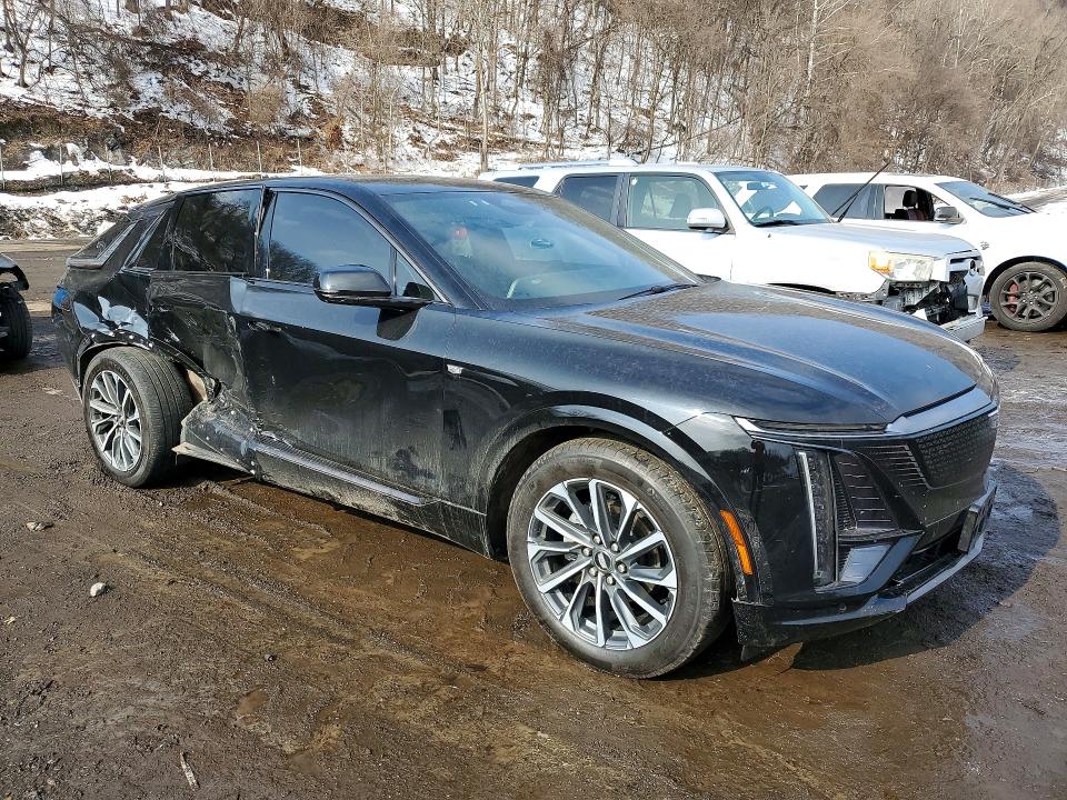 2024 Cadillac Lyriq მანქანა იყიდება აუქციონზე, vin: 1GYKPVRL2RZ123526, აუქციონის ნომერი: 76639955