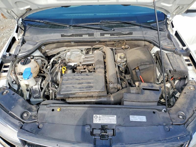 2017 Volkswagen Jetta მანქანა იყიდება აუქციონზე, vin: 3VW2B7AJ9HM225641, აუქციონის ნომერი: 76838405
