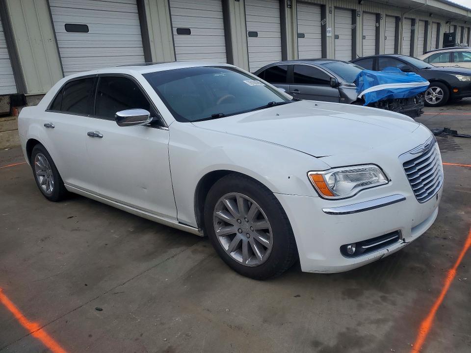 Продажа на аукционе авто 2013 Chrysler 300c, vin: 2C3CCAEG2DH530024, номер лота: 78108765