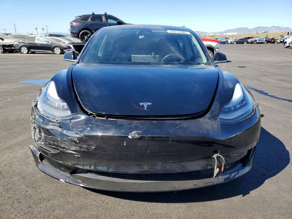 Продажа на аукционе авто 2018 Tesla Model 3, vin: 5YJ3E1EA2JF051766, номер лота: 76212485