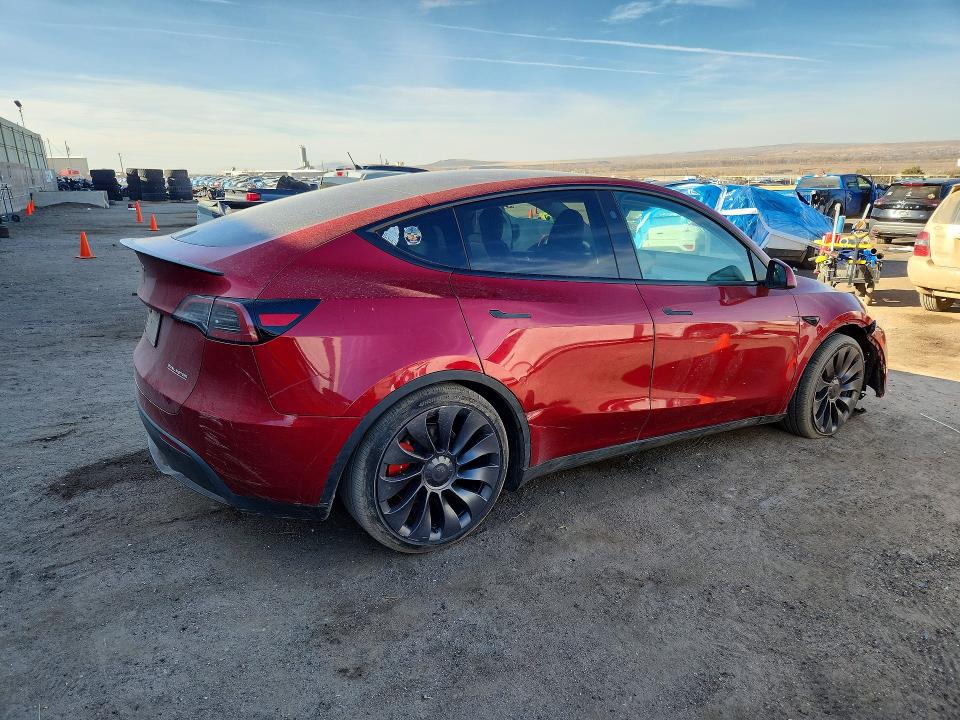 2025 Tesla Model Y მანქანა იყიდება აუქციონზე, vin: 7SAYGDEF9SA363954, აუქციონის ნომერი: 76122595