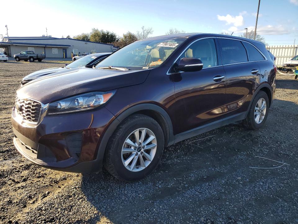 77987465 :رقم المزاد ، 5XYPG4A52KG467459 vin ، 2019 Kia Sorento مزاد بيع
