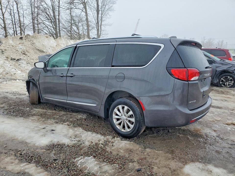 Продажа на аукционе авто 2018 Chrysler Pacifica, vin: 2C4RC1EG0JR330772, номер лота: 76929015