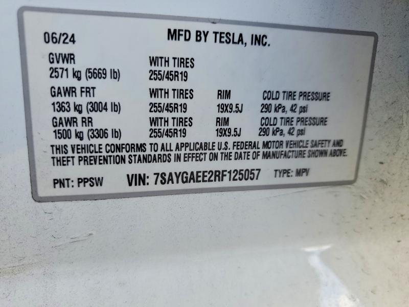 2024 Tesla Model Y მანქანა იყიდება აუქციონზე, vin: 7SAYGAEE2RF125057, აუქციონის ნომერი: 77789465