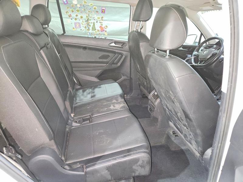 Продаж на аукціоні авто 2018 Volkswagen Tiguan, vin: 3VV2B7AX6JM205491, номер лоту: 76444195