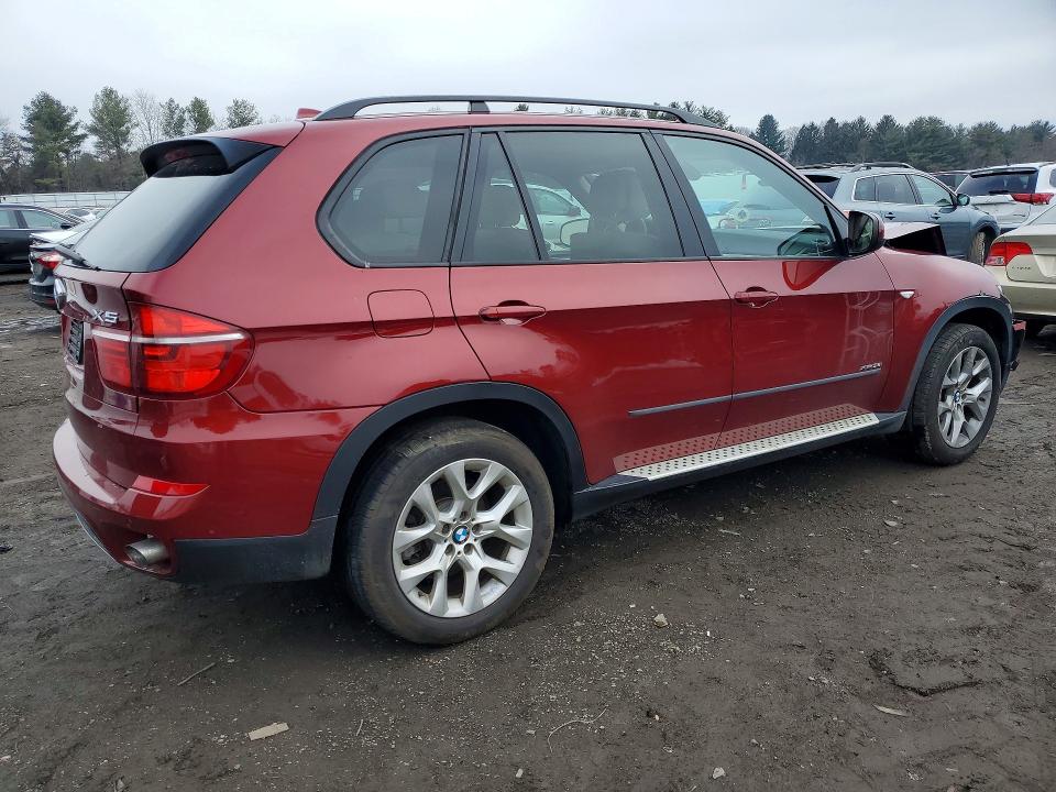 Продажа на аукционе авто 2013 Bmw X5, vin: 5UXZV4C52D0B04617, номер лота: 77584125