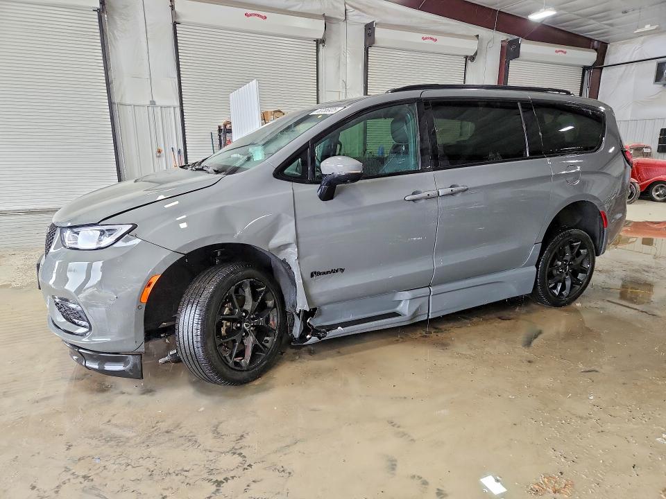 78736925 :رقم المزاد ، 2C4RC1BG3PR537962 vin ، 2023 Chrysler Pacifica مزاد بيع